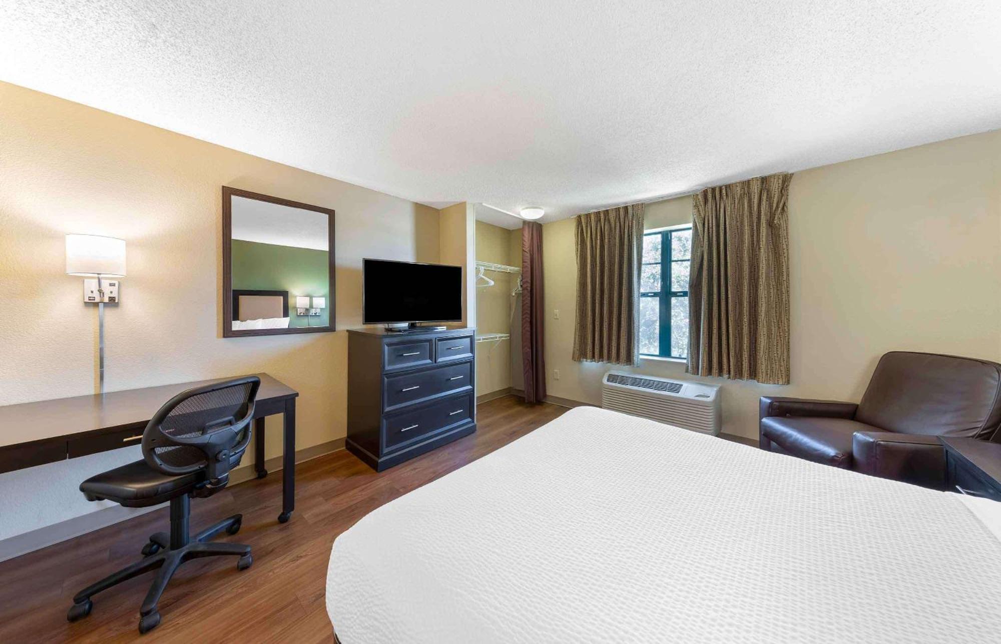 Extended Stay America Suites - San Jose - Морган Хил Екстериор снимка